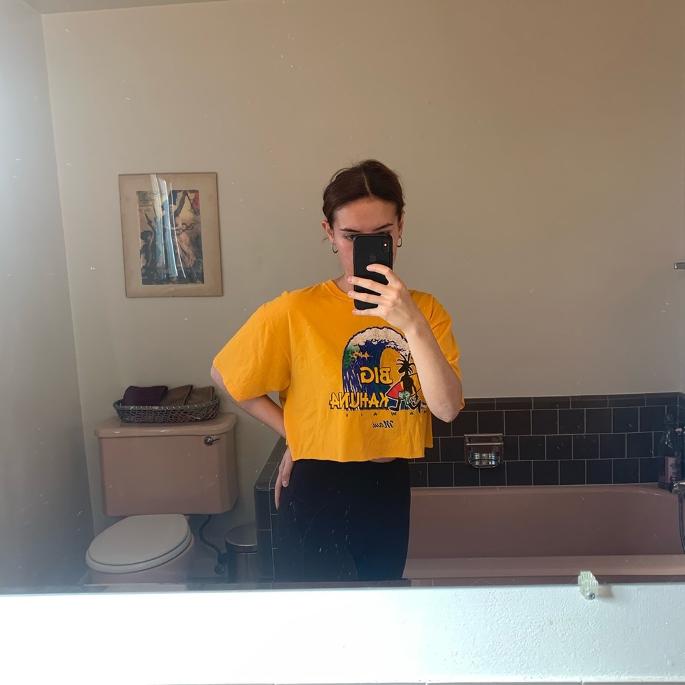 Tee shirt